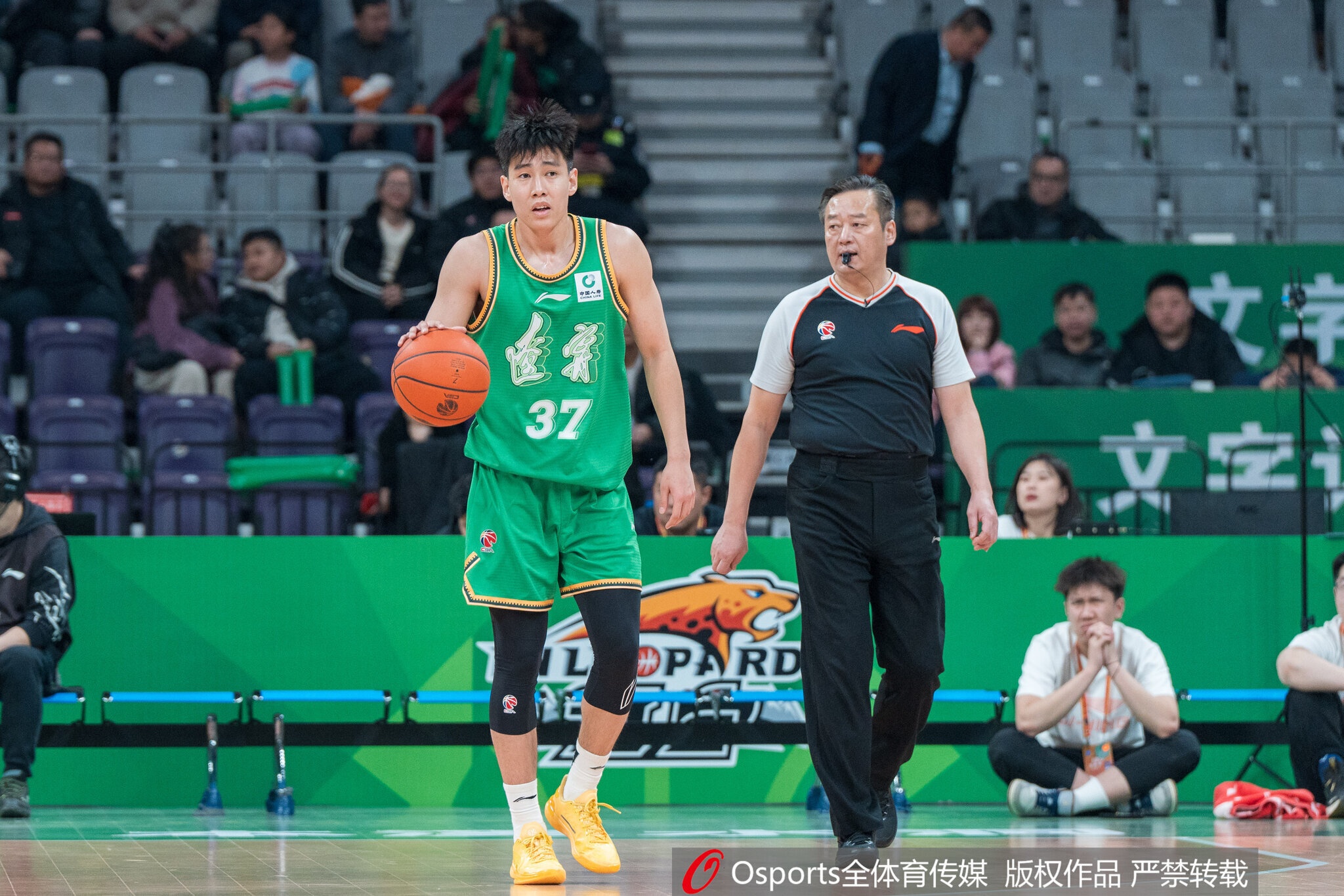 媒体人：辽宁男篮计划在7月初和吉林男篮进行两场热身赛