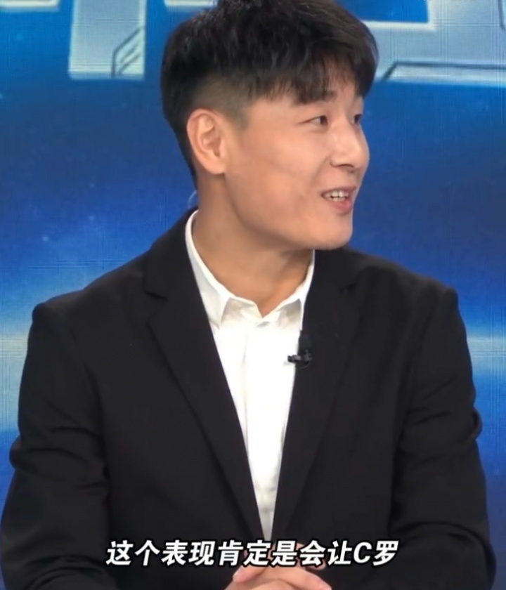 武磊：梅西今早的表现会让C罗更有动力；对手注意力不会离开C罗